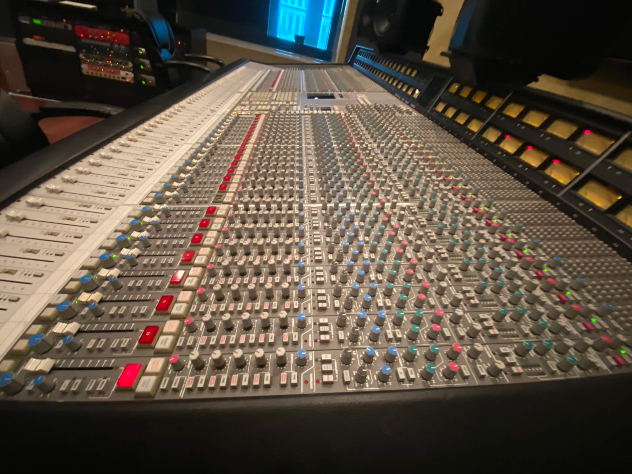 SSL Suite Close-up